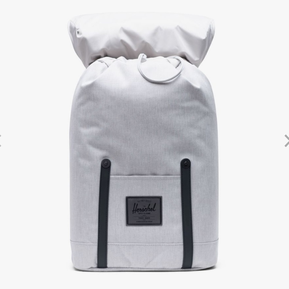 Herschel Retreat Backpack in Raven Crosshatch - Picture 2 of 9